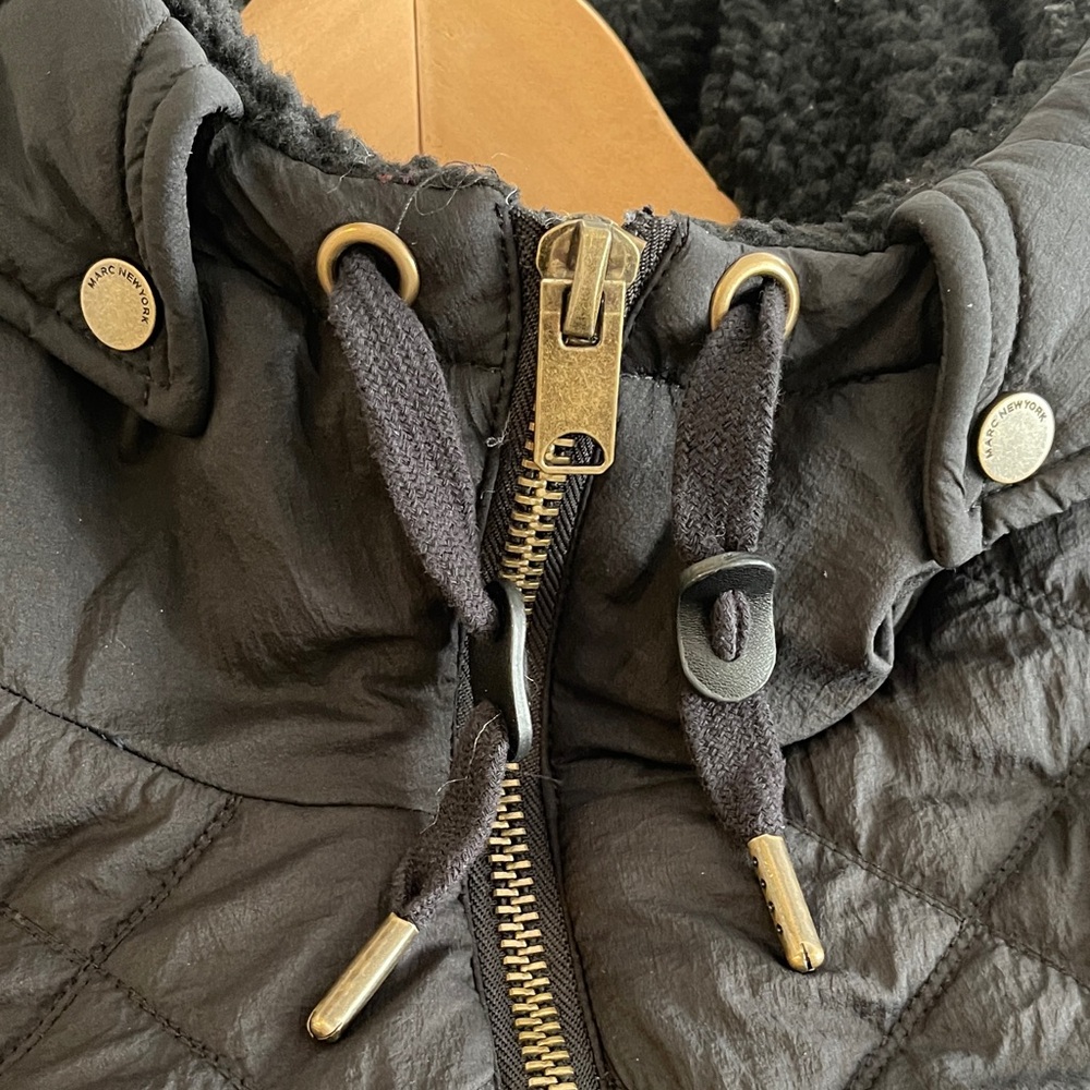 Marc New York- Andrew Marc Black Quilted Women's Jacket - Picture 9 of 12
